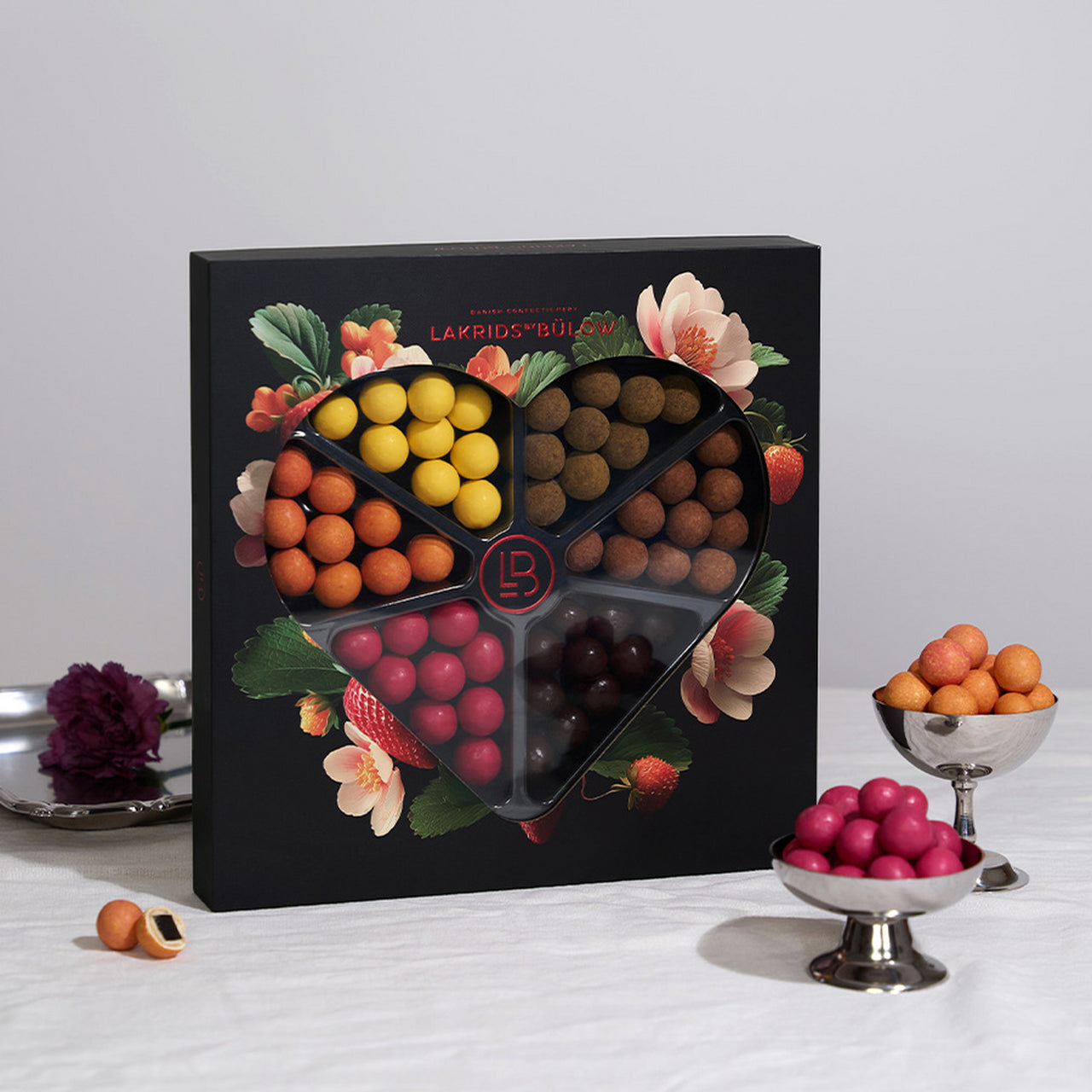Lakrids by bülow, LOVE SELECTION BOX